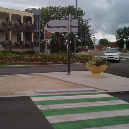 Restaurant De La Place